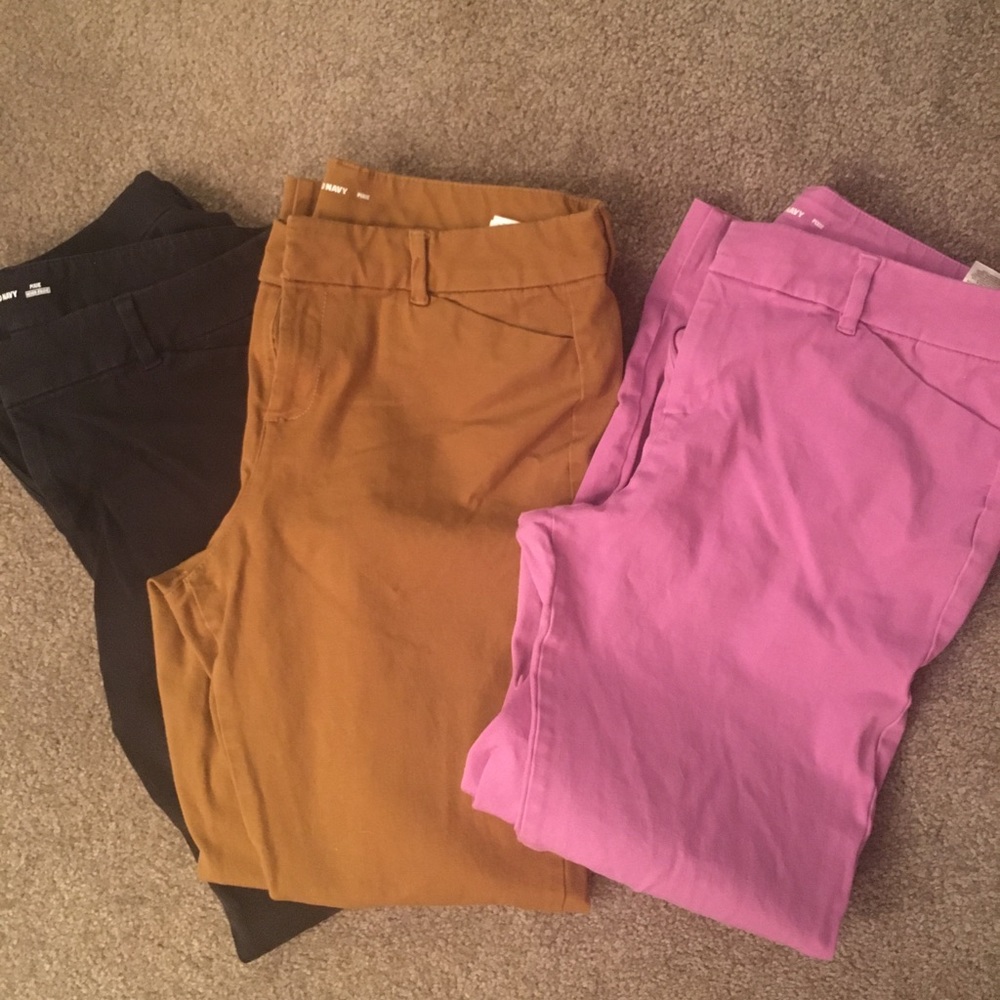 Bundle of Old Navy Pixie Pants